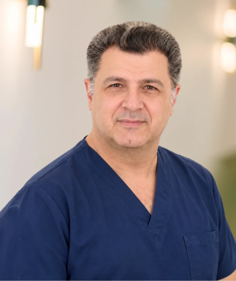 Dr Hani Ounsi au Cabinet EndoSpé, endodontie exclusive à Paris 15ᵉ